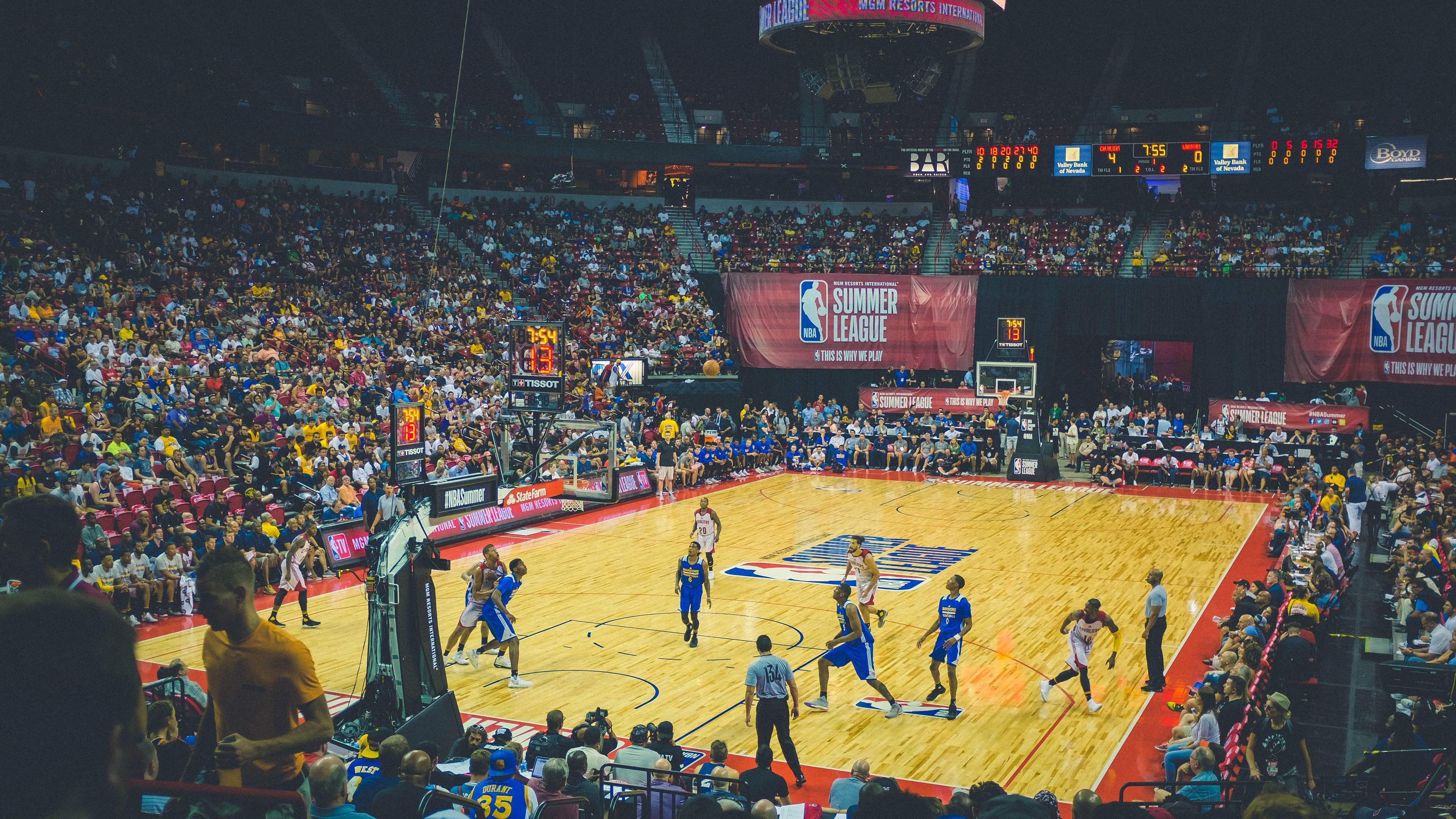 体育新闻中心联合体育品牌搭建创作者激励平台，体育产业联合会